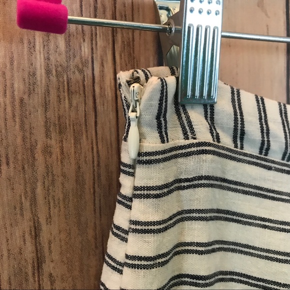 Sold Cooperative Striped Linen Blend Mini Skirt - Picture 3 of 6